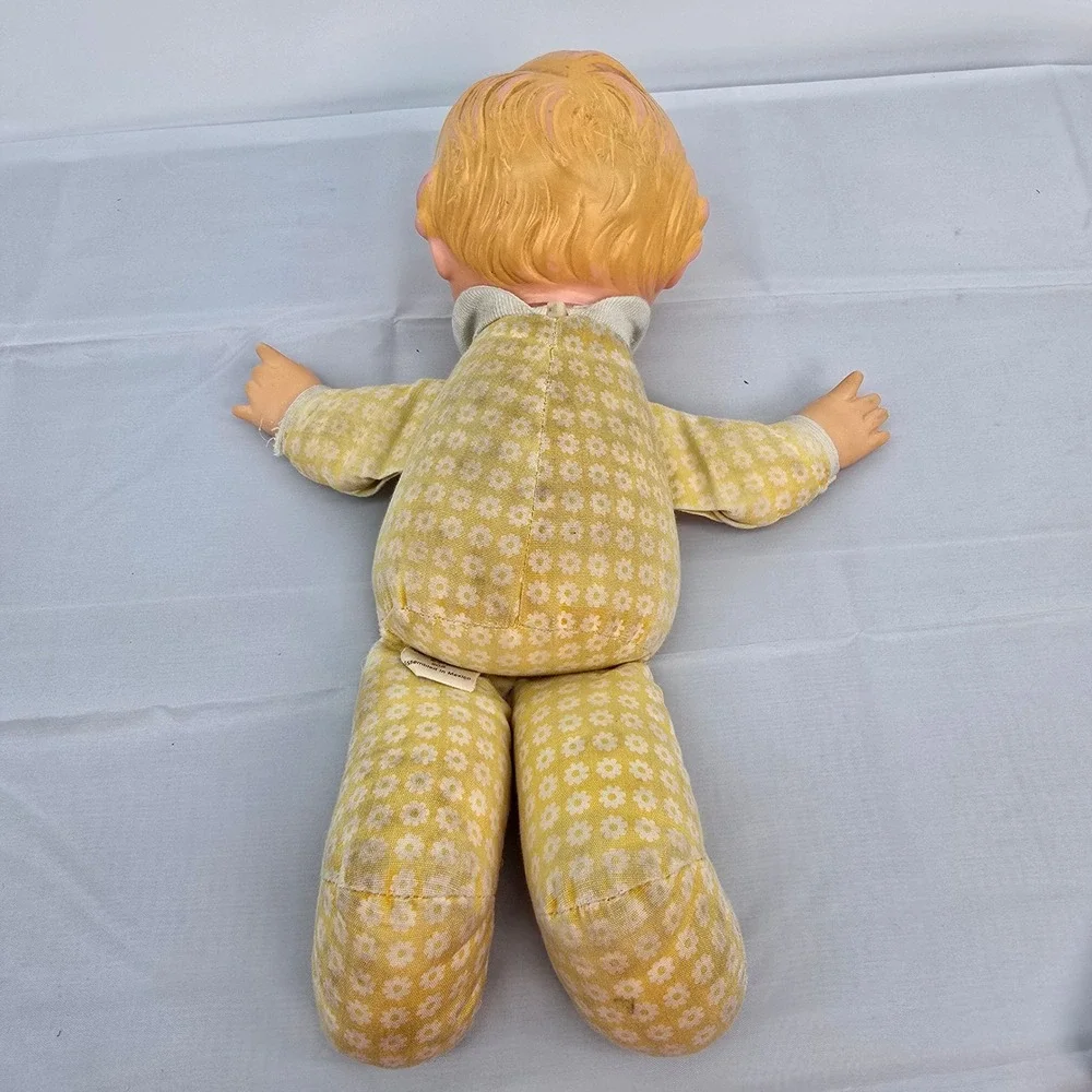 Vintage 1975 Fisher Price Honey Lap Sitter Doll Yellow Cloth Body Blue Eyes‎ Boy